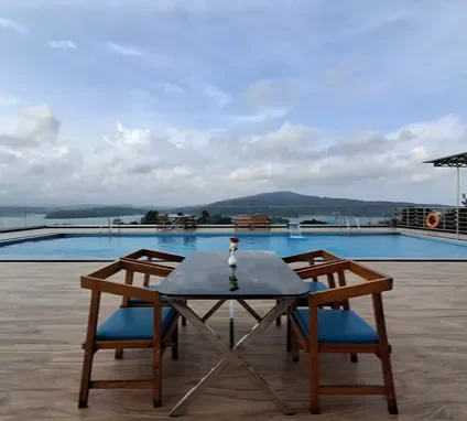 Hotel Hilltop International